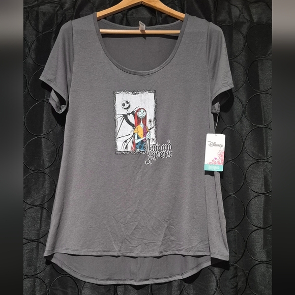 LuLaRoe Gray Graphic Tee - Picture 1 of 3